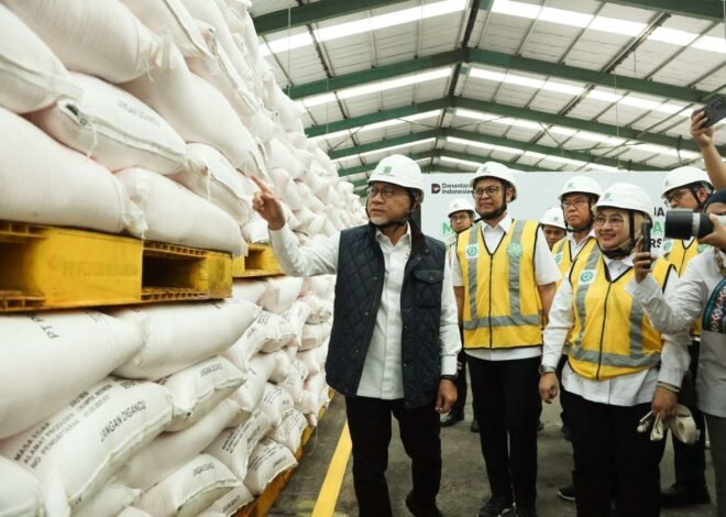 Menko Pangan Zulkifli Apresiasi Revitalisasi Pabrik Pupuk Indonesia, Dorong Efisiensi dan Turunkan Harga Pupuk Petani